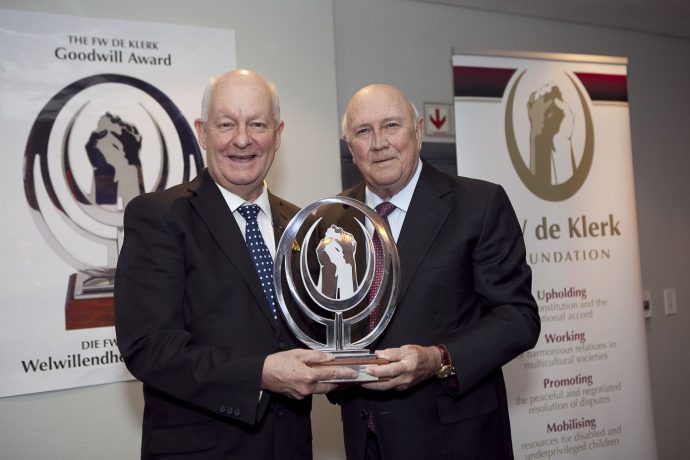 PDU de Klerk 4 - medium